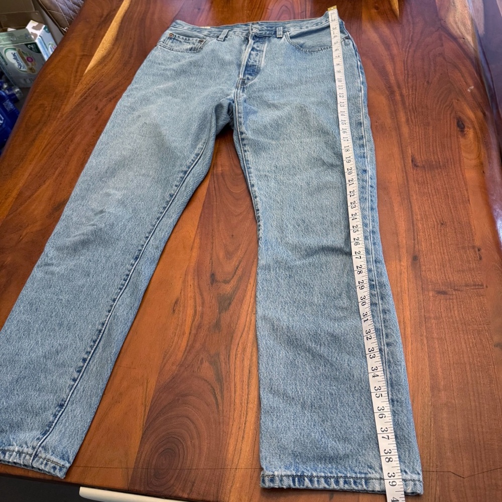 Levi’s 501 Original Light Washed Denim Casual High Rise Jeans 31 Inches Waist. - Picture 12 of 16